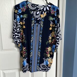 JM Collection floral flutter sleeve top - size M